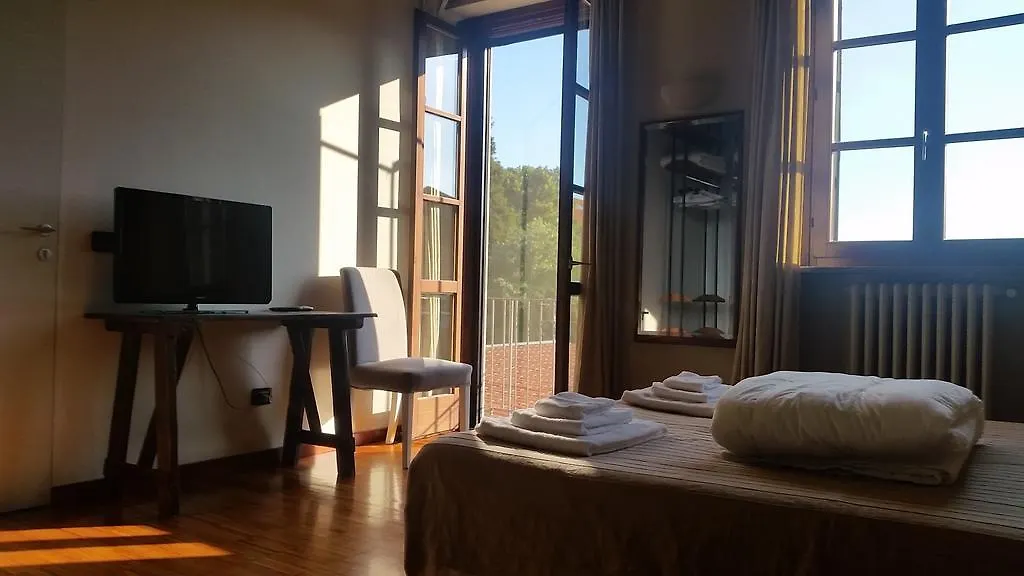 B&B La Bergamina 26 Pero 3*,  Italy